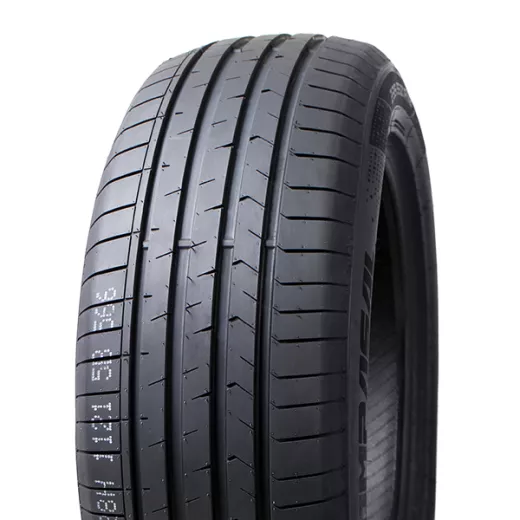 Compasal Blazer UHP II 215/40R18 89W